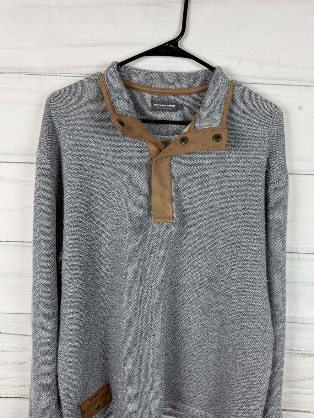 Southern Marsh Pullover Sweater Size L Gray with snaps